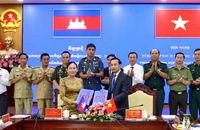 Kiên Giang sơ kết hợp tác 2 năm hợp tác với tỉnh Kampot, Campuchia 