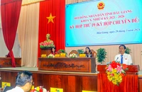 Hậu Giang hỗ trợ thêm tiền cho cán bộ tự nguyện tinh giản biên chế