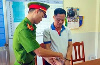 TP Phú Quốc: Bắt cựu chủ tịch xã và cán bộ địa chính biến đất công thành đất nhà