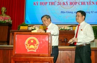 Hậu Giang có tân Chủ tịch, Phó Chủ tịch UBND tỉnh 