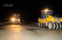 Thi công ngày đêm để hoàn thành cao tốc Cần Thơ - Cà Mau đúng tiến độ