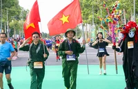 Vận động viên người nước ngoài đạt giải nhất cự ly 42km tại giải chạy Mekong Delta
