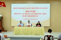 Phó Thủ tướng Lê Thành Long tiếp xúc cử tri tỉnh An Giang