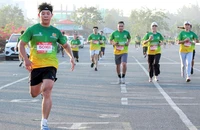 Hơn 1.000 người tham gia giải chạy do Công an An Giang tổ chức