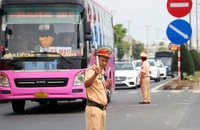 CSGT Cần Thơ bảo đảm giao thông cho người dân trở lại làm việc sau Tết