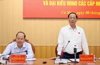 Phó Chủ tịch Quốc hội Trần Quang Phương kiểm tra công tác bầu cử tại Cà Mau