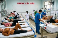 An Giang: 97 người ngộ độc sau khi ăn bánh bông lan trứng muối