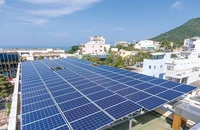 Lập 3 đoàn kiểm tra các dự án điện mặt trời mái nhà