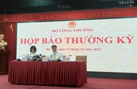 Bộ Công Thương lý giải nguyên nhân doanh nghiệp ngưng bán xăng dầu