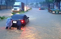 Miền Trung vào đợt mưa lớn diện rộng, kéo dài
