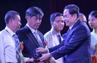 100 nông dân được vinh danh nông dân Việt Nam xuất sắc 