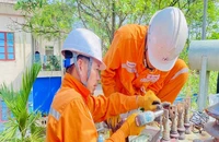 Nắng nóng gay gắt, tiêu thụ điện lập kỷ lục mới