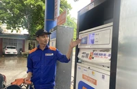 Chiều 8-8, giá xăng dầu đồng loạt giảm mạnh