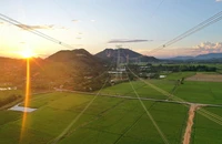 Thông tuyến đường dây 500kV mạch 3 Quảng Trạch - Phố Nối 