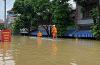 Hơn nửa triệu hộ dân ở 7 tỉnh trung du, miền núi phía Bắc mất điện do mưa lũ 