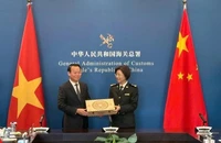 Việt Nam - Trung Quốc sẽ thiết lập cơ chế 'luồng xanh nông sản' cho trái cây tươi vào vụ