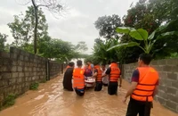 Mưa lớn lan rộng ở Bắc Bộ, nhiều địa phương ngập sâu