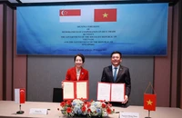 Singapore ký bản ghi nhớ hợp tác nhập khẩu gạo từ Việt Nam