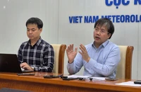 Bão Kalmaegi rất mạnh, Việt Nam quyết định phát tin bão khẩn cấp