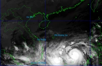 Từ đêm nay, ven bờ biển Trung Bộ có thể xuất hiện dông lốc, gió giật do bão số 13