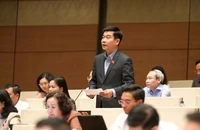 Tình trạng người bán nhà đất ‘mắc kẹt’ vì hợp đồng đặt cọc công chứng vào nghị trường Quốc hội