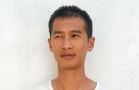 Khởi tố nguyên cán bộ địa chính 'ăn' tiền dân đi làm sổ hồng 