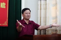 Bí thư phường cứu 3 trẻ em đuối nước: ‘Vợ khóc nói sao anh liều vậy’