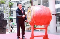 Chủ tịch Quốc hội dự lễ khai giảng, khánh thành Trường THPT Kỳ Sơn