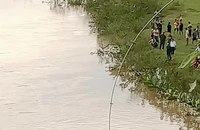 1 học sinh lớp 8 hoàn cảnh khó khăn bị nước cuốn mất tích 