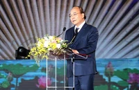Chủ tịch nước Nguyễn Xuân Phúc: Nữ sĩ Hồ Xuân Hương là một hiện tượng văn hóa đặc biệt