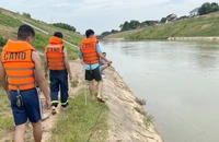 Tìm thấy thi thể người sát hại vợ, đốt nhà hàng xóm