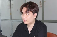 Bắt khẩn cấp thanh niên 24 tuổi hack Facebook 