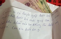 Bé sơ sinh bị bỏ rơi kèm lời nhắn 'vì hoàn cảnh khó khăn'