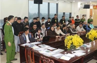 Bắt 32 nghi phạm trong băng nhóm chuyên giả danh cán bộ tư pháp gọi điện lừa đảo người dân