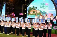 Lễ hội Làng Sen năm 2024: Rước 134 bức ảnh chân dung Bác Hồ 