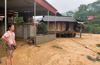 Tìm kiếm một phụ nữ mất tích nghi bị lũ quét cuốn trôi