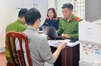 Lừa đưa người đi Canada làm việc rồi chiếm đoạt 10 tỉ đồng 