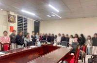 Triệt phá đường dây mua bán người dưới 16 tuổi 'núp bóng' quán karaoke, massage
