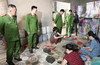 Triệt phá đường dây sản xuất thuốc tăng cân giả cực lớn, khám xét 6 địa điểm