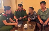 Tài xế taxi chở một phụ nữ 64 tuổi đến công an, giúp ngăn vụ lừa đảo 'trai ngoại'