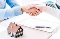 Mua nhà, đất đang thế chấp ngân hàng có được không?