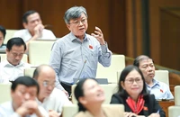 Đại biểu Trương Trọng Nghĩa tại phiên thảo luận dự án Luật Hợp tác xã (sửa đổi). Ảnh: QH