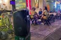 Những ngày tết âm lịch vừa qua, tình trạng hát karaoke gây ồn tại một số nơi ở TP.HCM giảm hơn so với những năm trước. Ảnh: HOÀNG GIANG