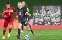 Một đội bóng đá nữ ở New Zealand trước lệnh cấm năm 1922 (ảnh nhỏ) và đội nữ New Zealand hiện nay trong trận giao hữu với Việt Nam. Ảnh: GETTY IMAGES