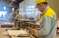 Dự thảo Luật BHXH (sửa đổi) đề xuất bổ sung nhiều nội dung có lợi cho người lao động. Ảnh minh họa: PHONG ĐIỀN