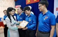 Tuyên dương 72 gương cán bộ Đoàn tiêu biểu nhận giải thưởng Sao Tháng Ba