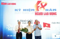 Báo Người Lao Động trao giải hai cuộc thi lớn về chủ quyền quốc gia
