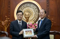 TP.HCM muốn học hỏi kinh nghiệm của Hong Kong để xây dựng trung tâm tài chính quốc tế