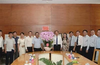 Lãnh đạo TP.HCM thăm, chúc mừng các cơ quan báo chí dịp 21-6