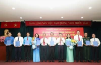 Công bố các Chủ tịch, Phó Chủ tịch Ủy ban MTTQ Việt Nam TP.HCM và 5 tổ chức chính trị - xã hội